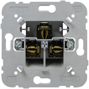 21143 Csatlakozóaljzat Szaúdi típus